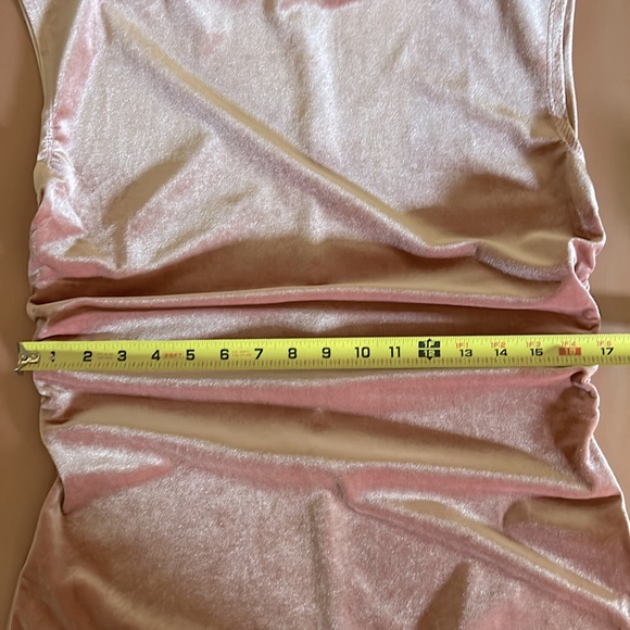 Reformation Alden velvet mini - Picture 10 of 11